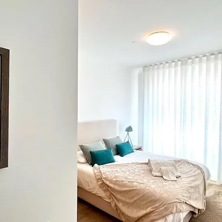 Deluxe 2 Bedroom Oceanfront Flat In Del Rey Apartmán